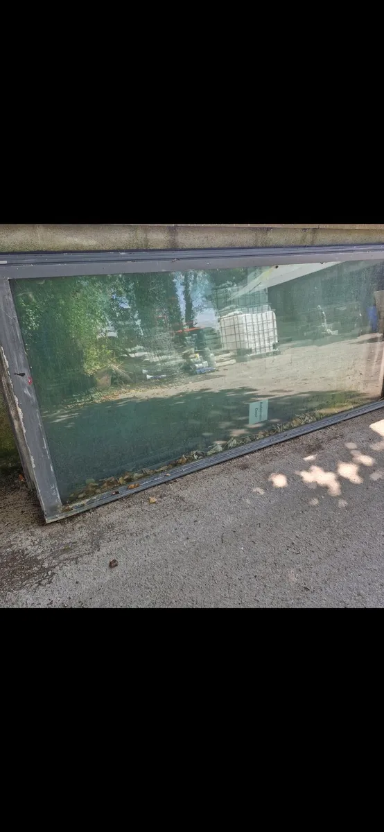 Glass panels - Image 4