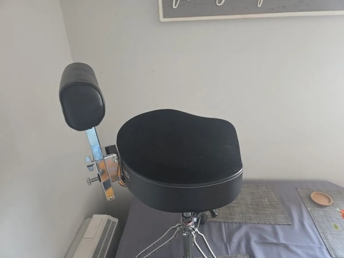 Tama Drum Throne with backrest - Image 3