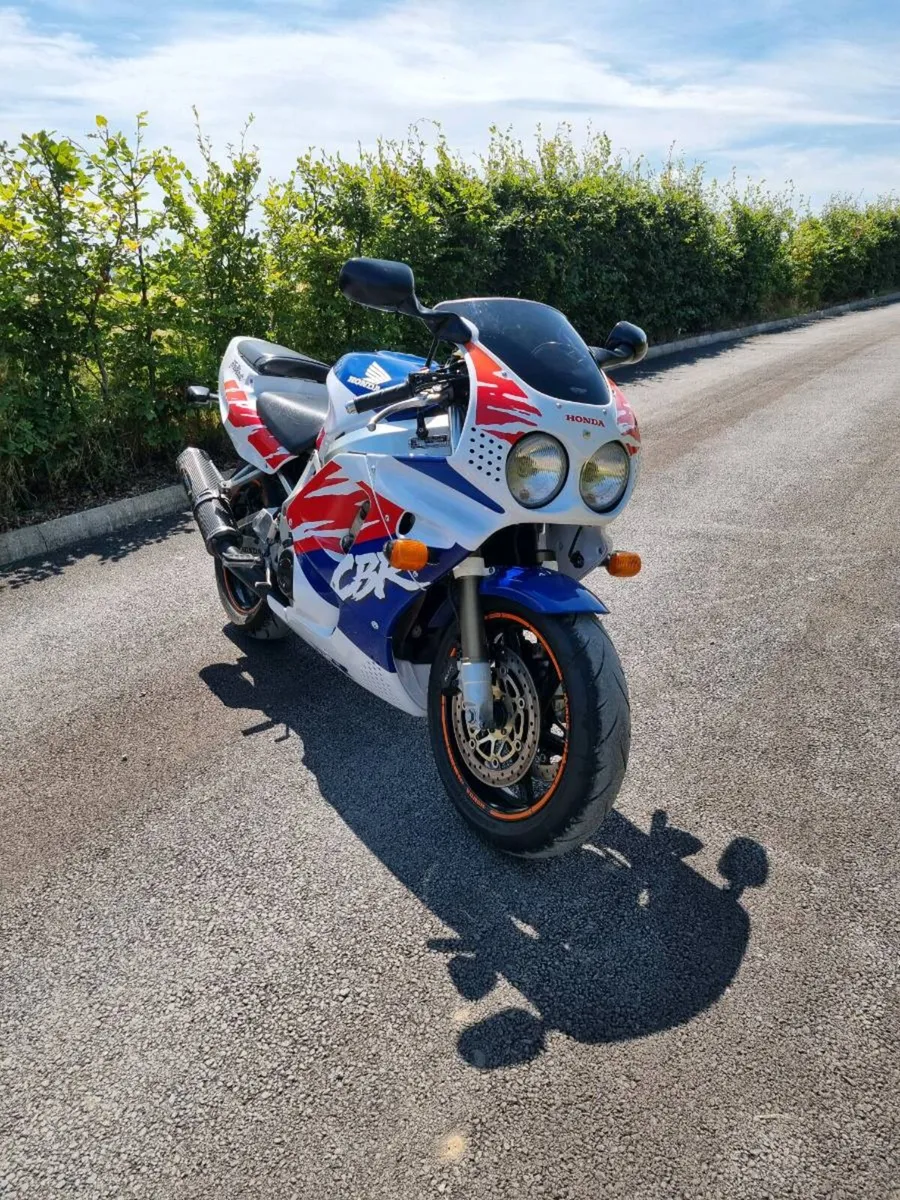 Honda fireblade - Image 1
