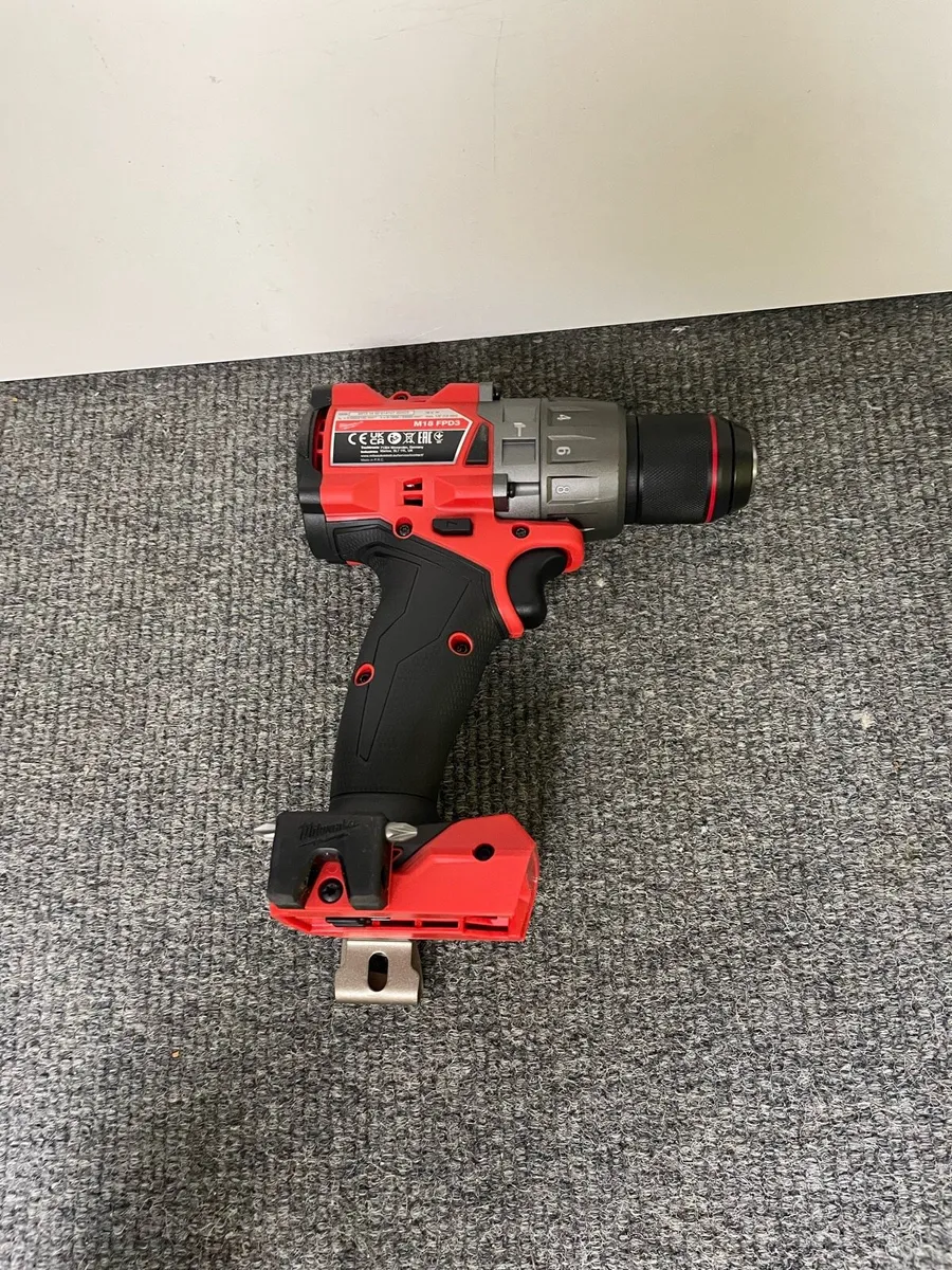 Milwaukee Brushless Percussion CombiDrill Baretool - Image 3