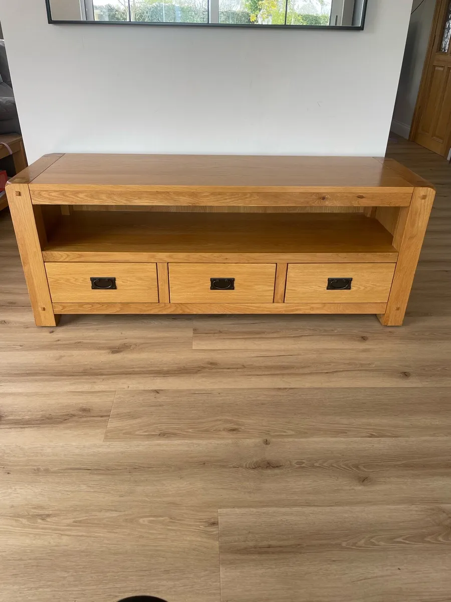 Tv unit and matching table - Image 3
