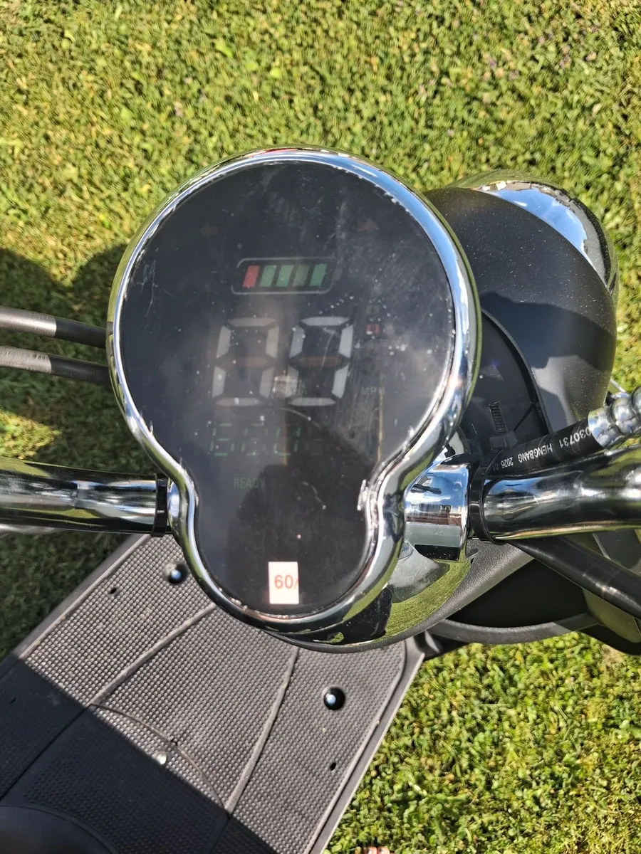 Mobility scooter - Image 2