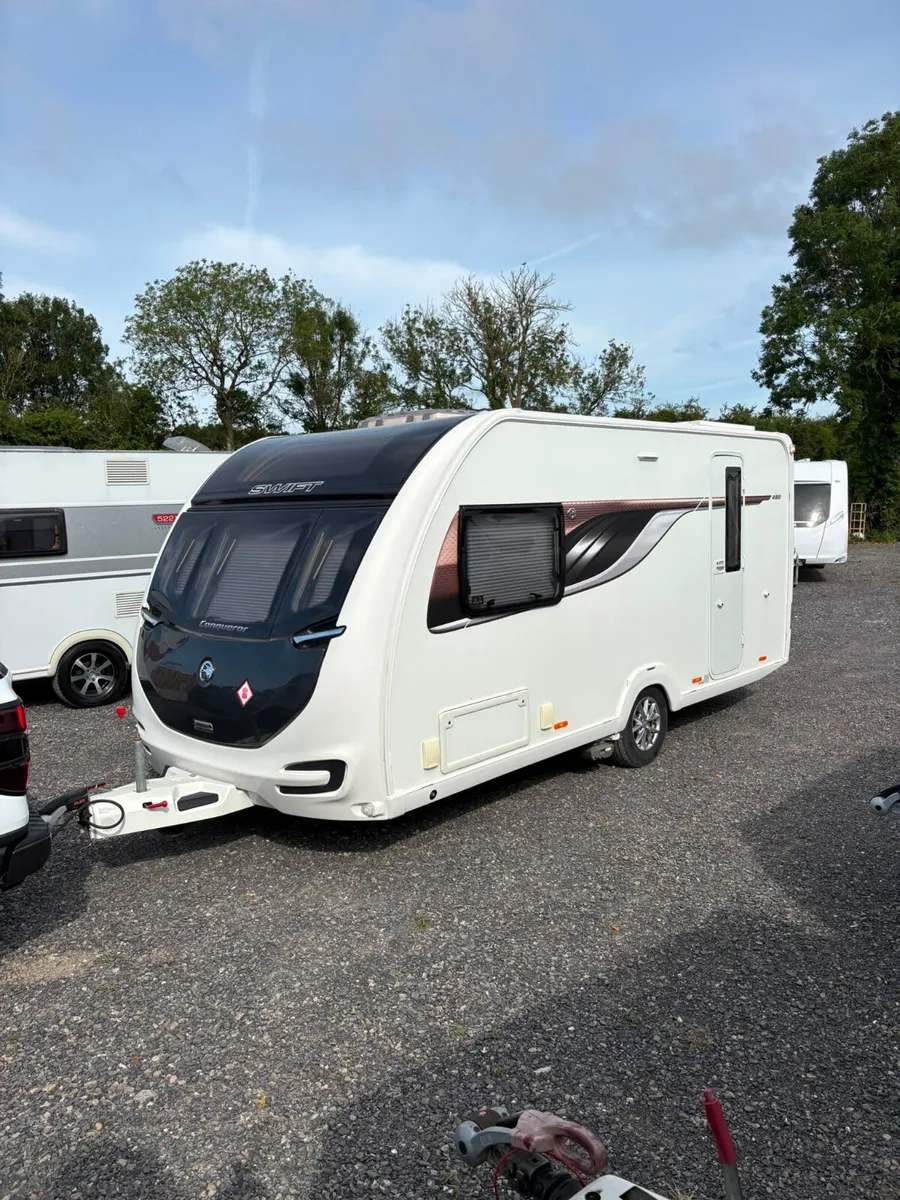 HIGH END SWIFT CONQUEROR 2 BERTH CARAVAN - Image 1