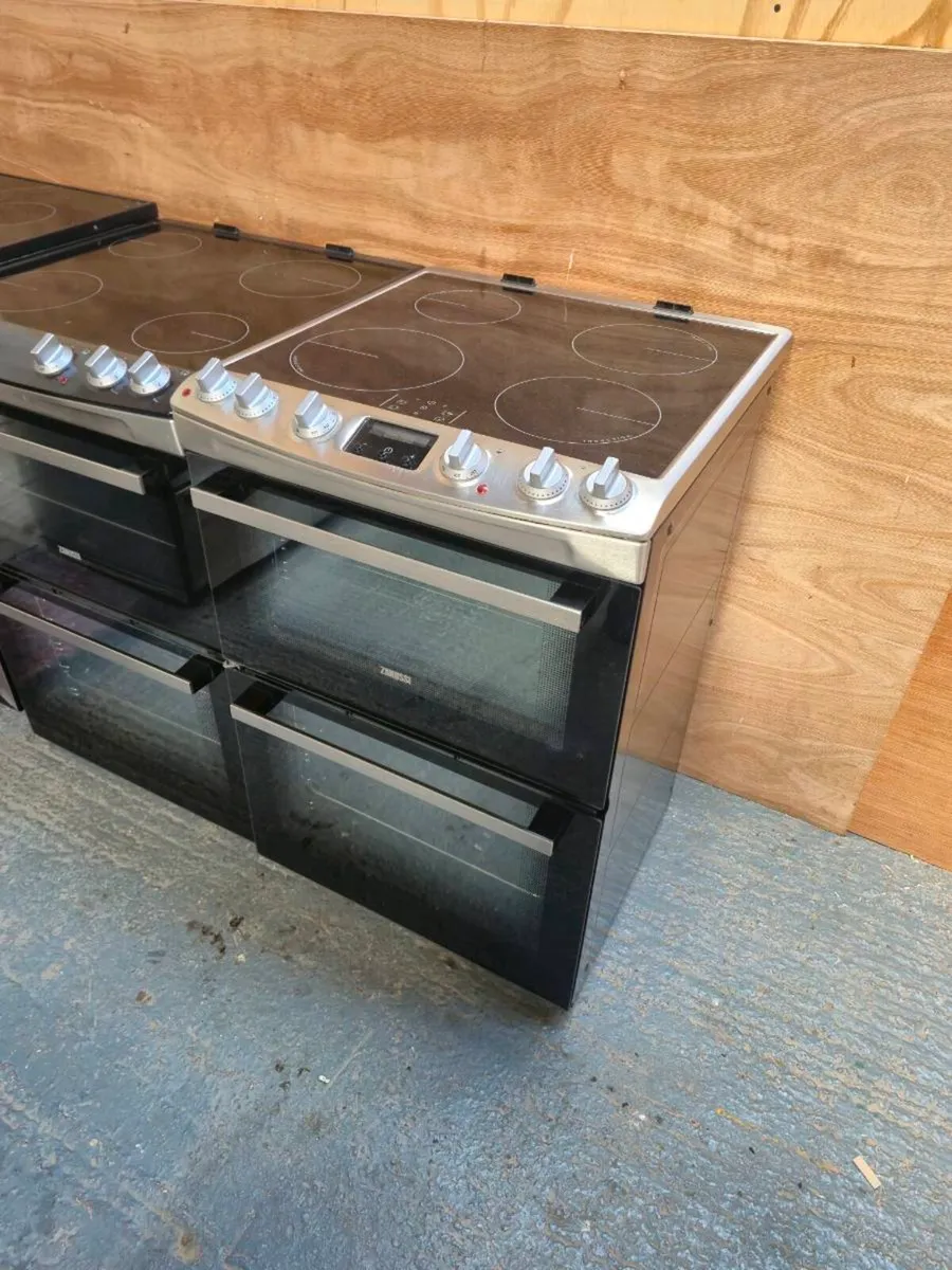 Zanussi Freestanding Electric Cooker 60cm - Image 1