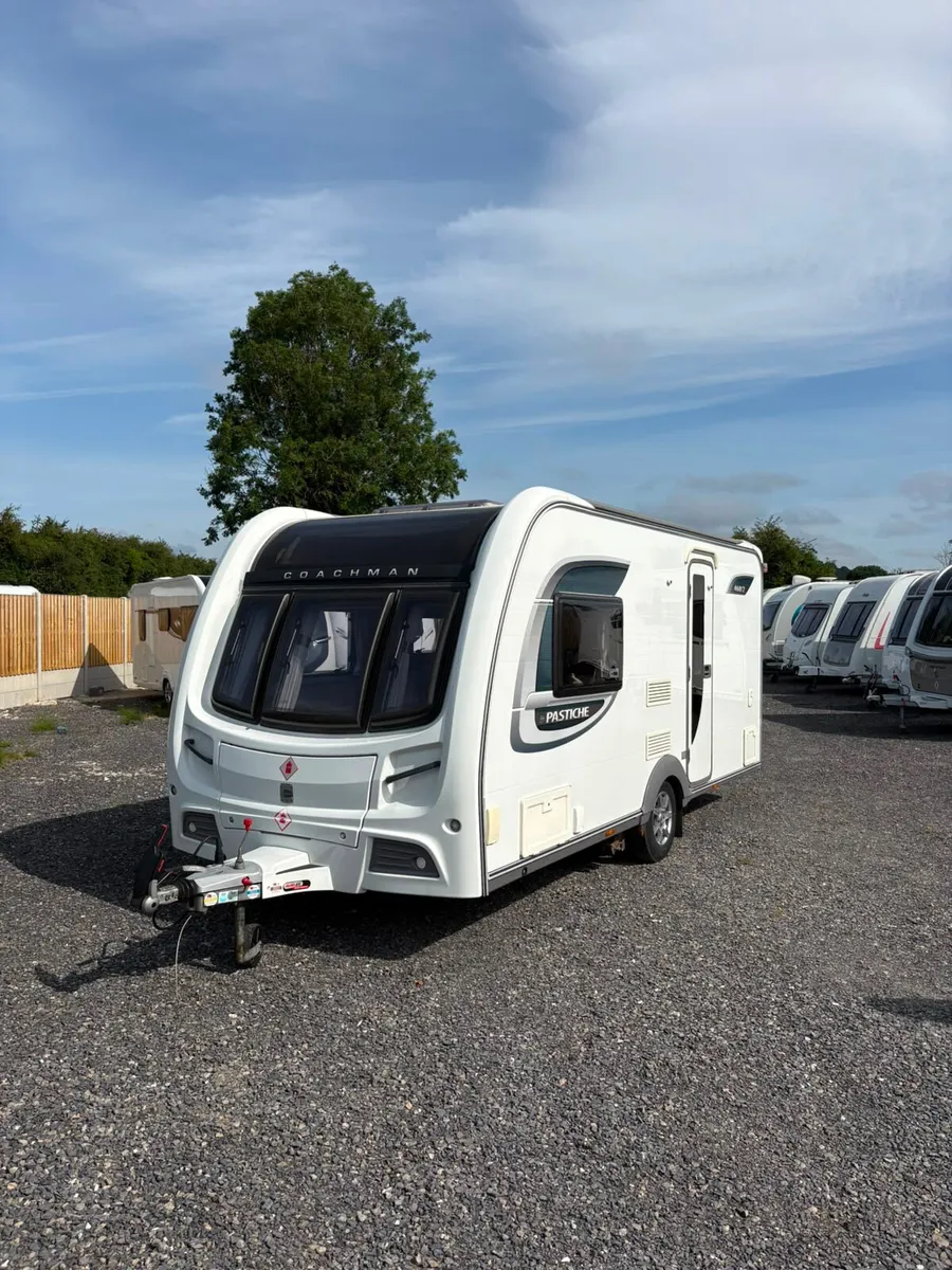 Coachman HIGH END 2 Berth Caravan - Image 1