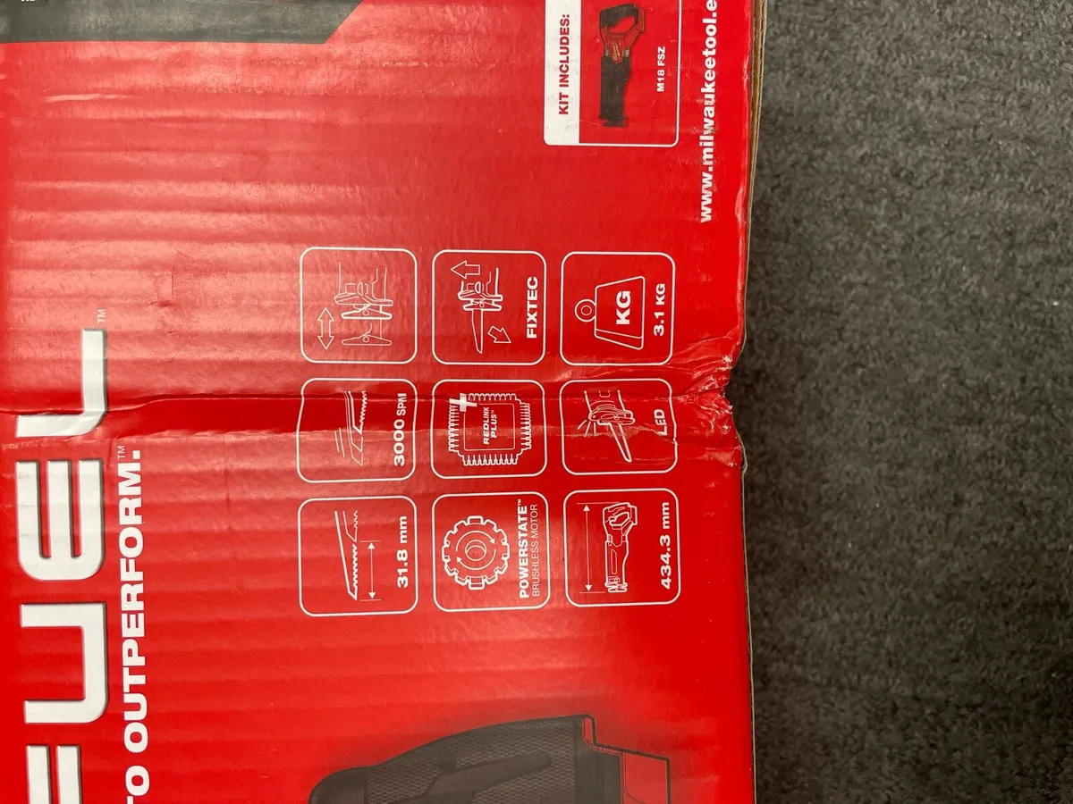 Milwaukee Cordless Reciprocating Saws M18 FSZ Bare - Image 2