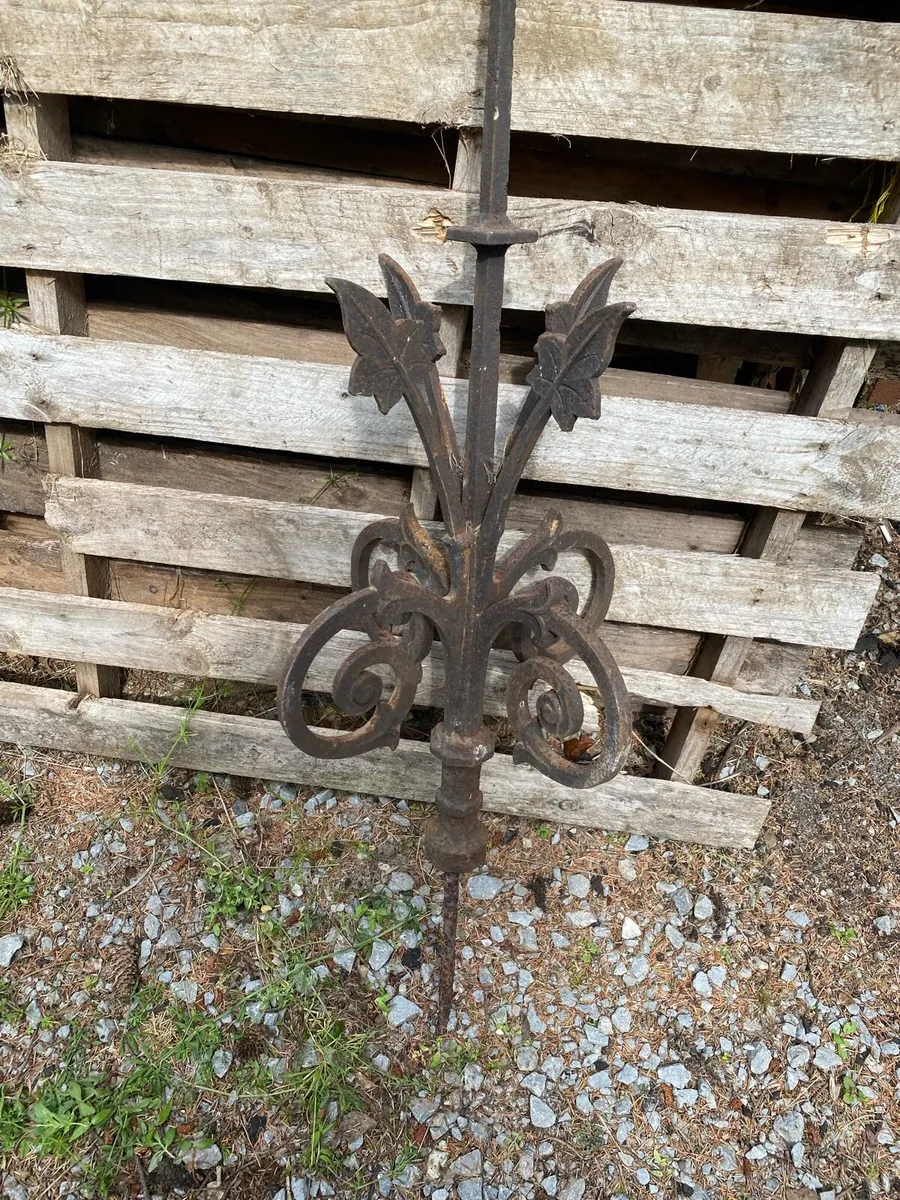 Victorian Hand Forged Wrought Architectural Fina - Image 2
