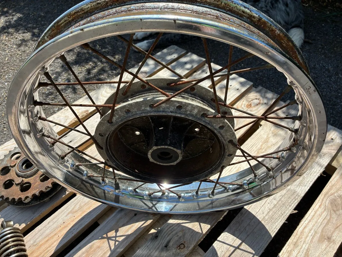 YAMAHA RD250 RD350 YR5 YDS7 PARTS - Image 3