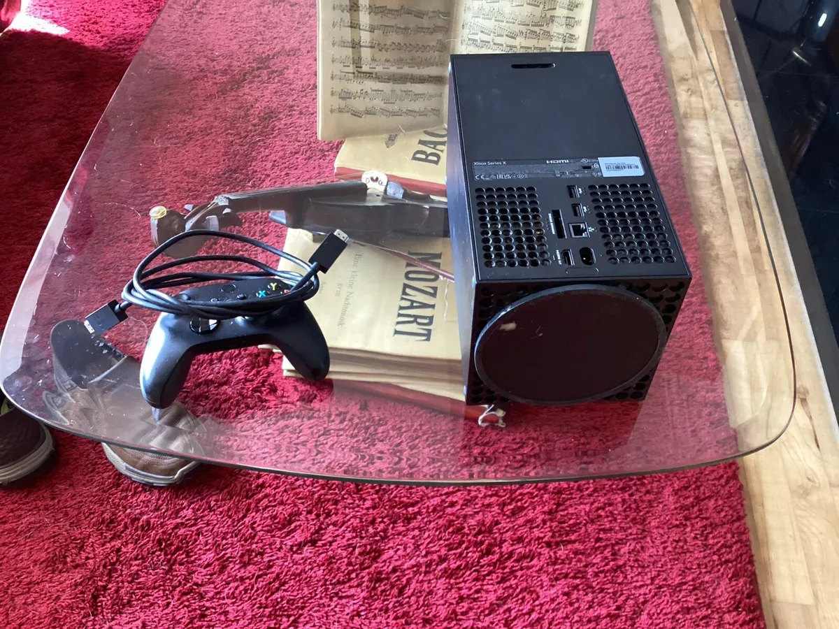 Xbox series X - Image 2