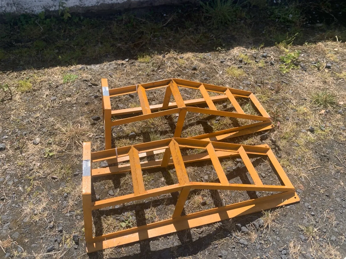 2 Tonne Halfords Car Ramps - Image 2