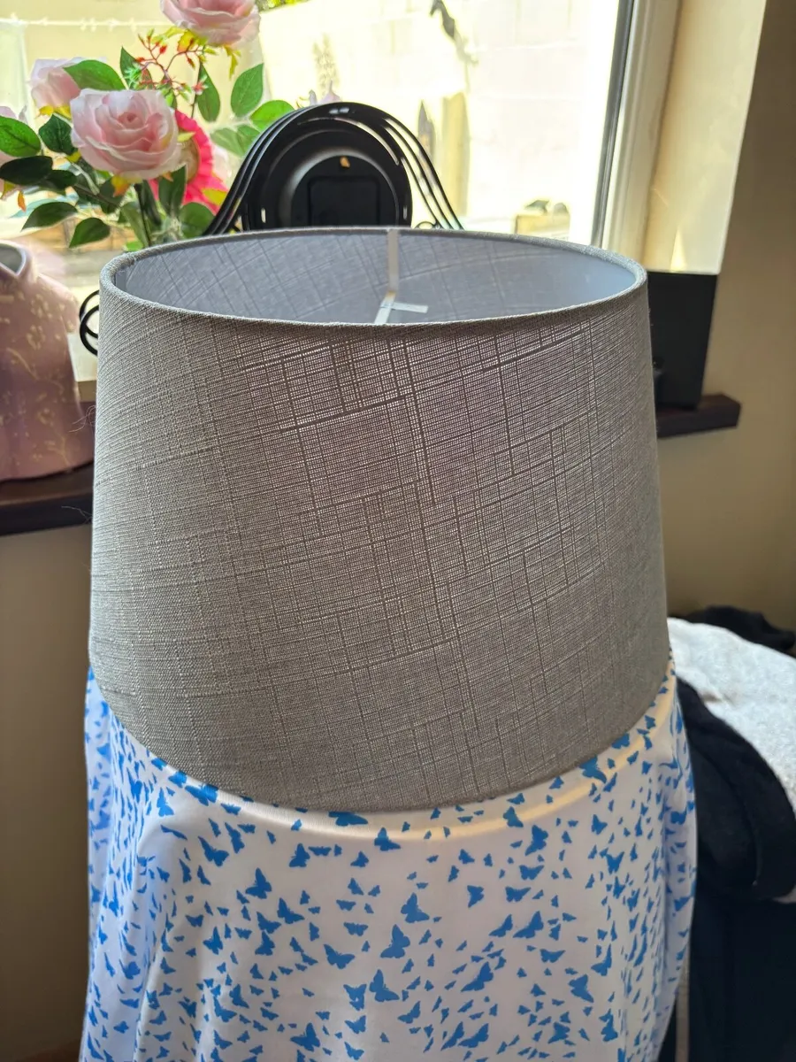 Light shade - Image 2
