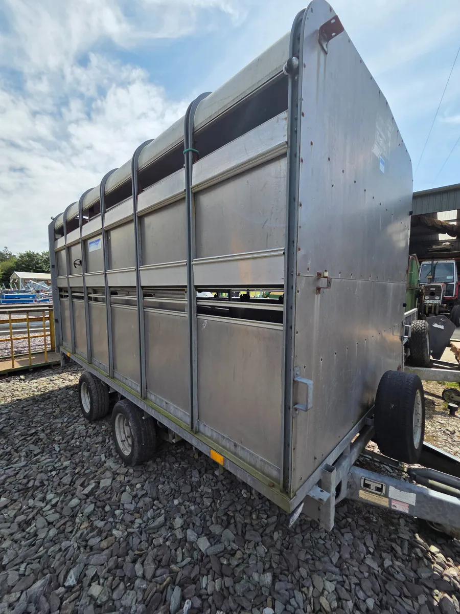 Ivor Williams 14ft Livestock Trailer - Image 2