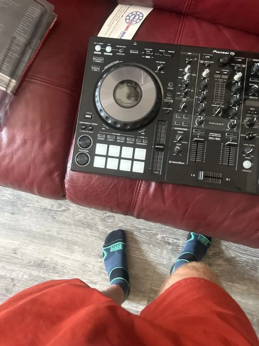 Pioneer ddj 800 - Image 2