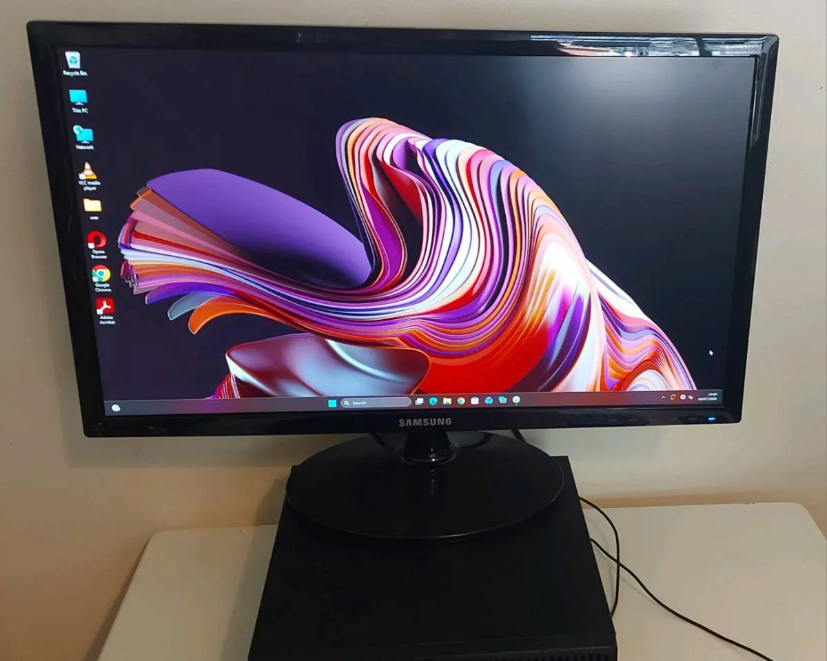 Pc Hp Windows 11 Latest 8Gb Ram 240Gb SSD - Image 1