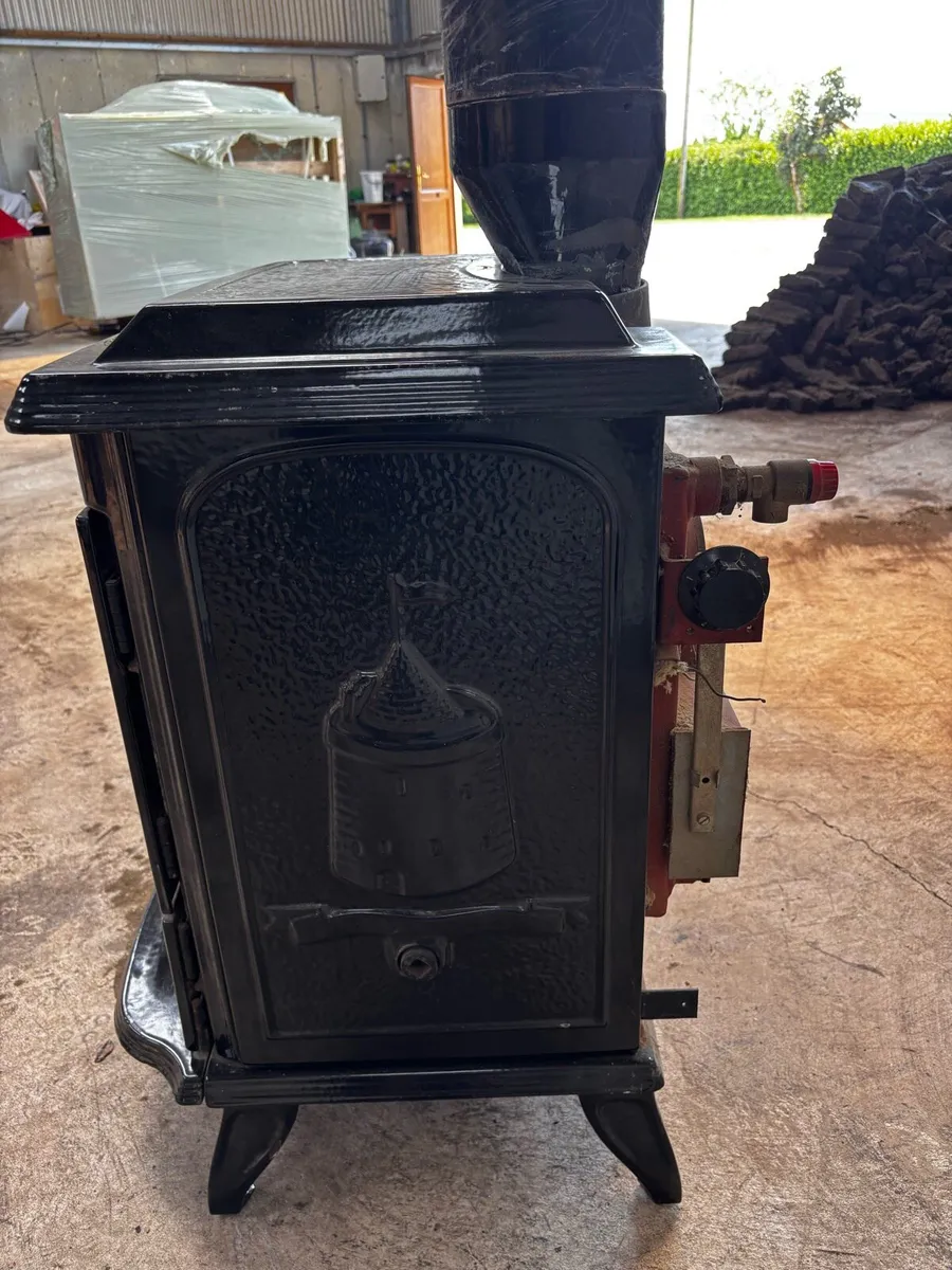 Stove - Image 4