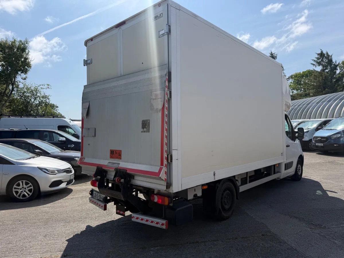 Opel Movano 3.5  Luton body 2021 - Image 4