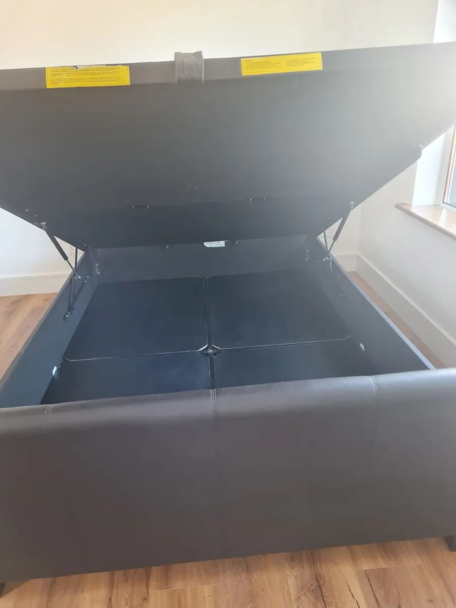 Storage King Size Bed Base (EZ Living) - Image 2