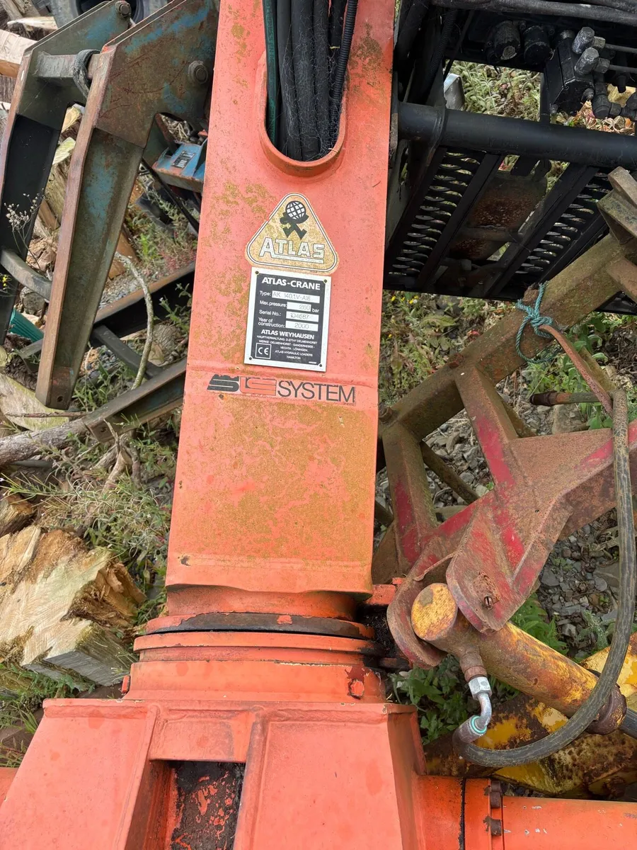 Atlas crane - Image 2