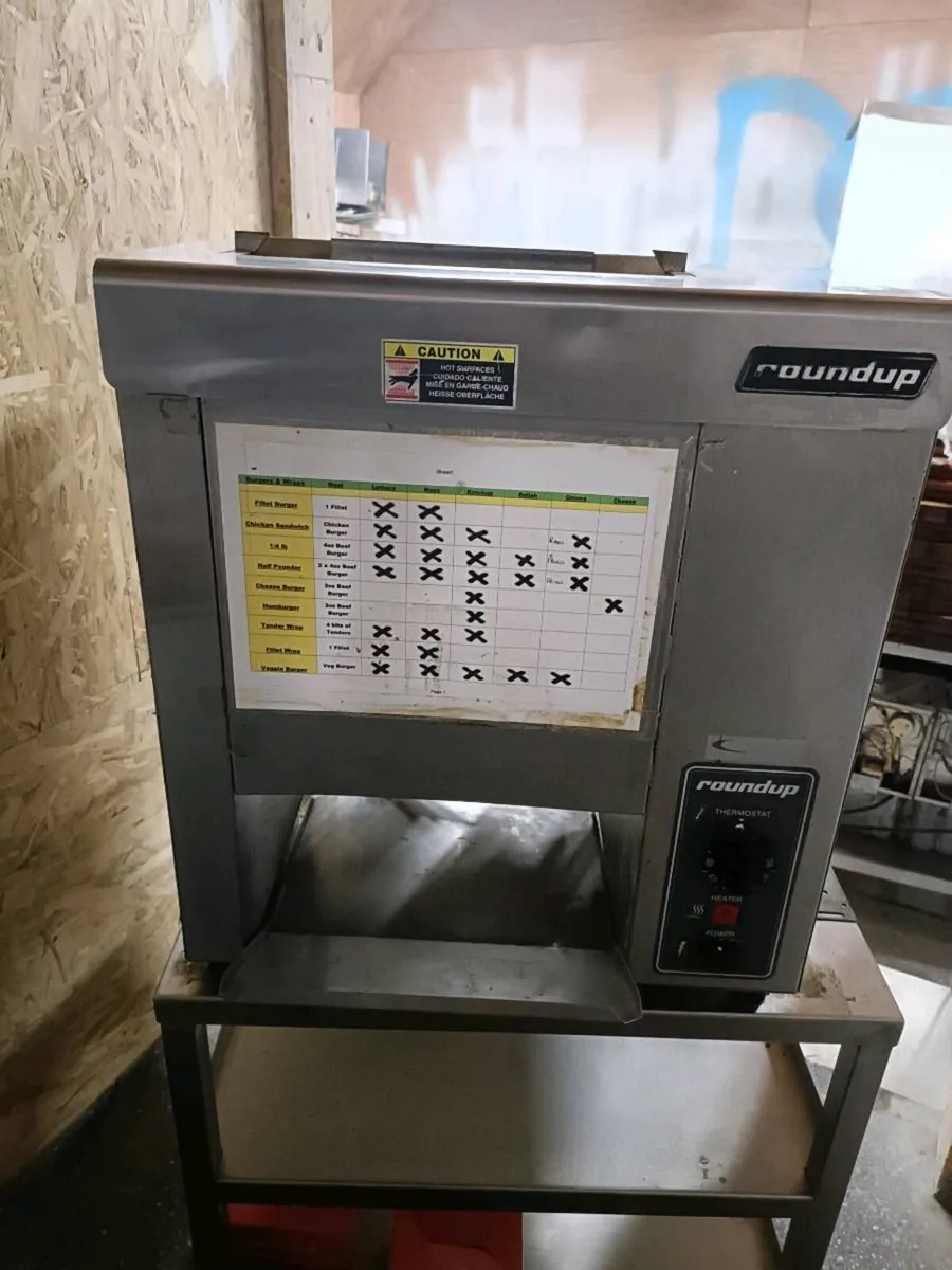 Roundup Vertical Toaster - Image 3