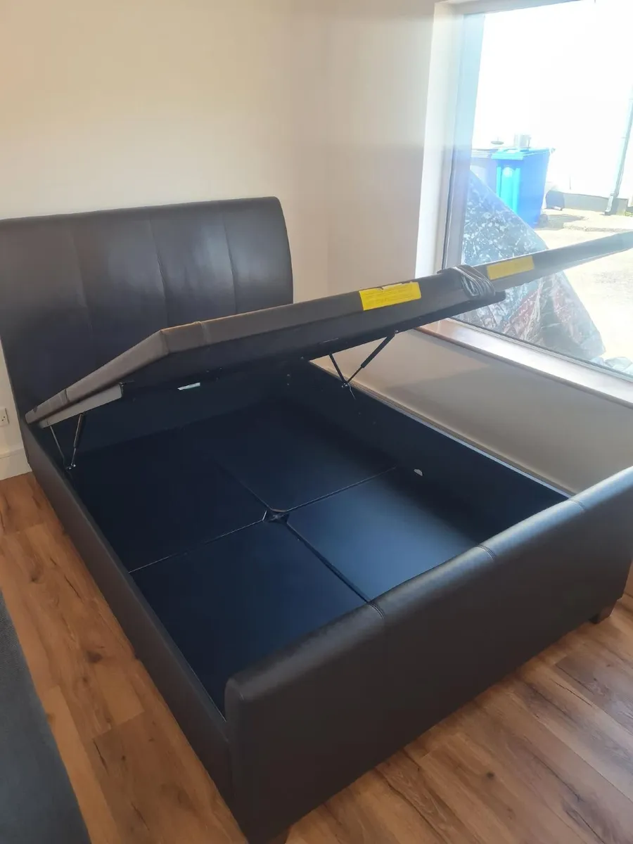 Storage King Size Bed Base (EZ Living) - Image 1