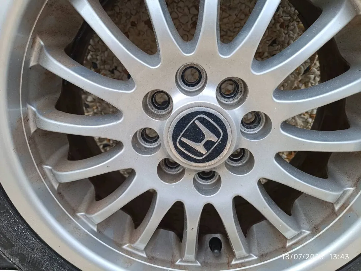 4/100/15 rims and tyres. - Image 1