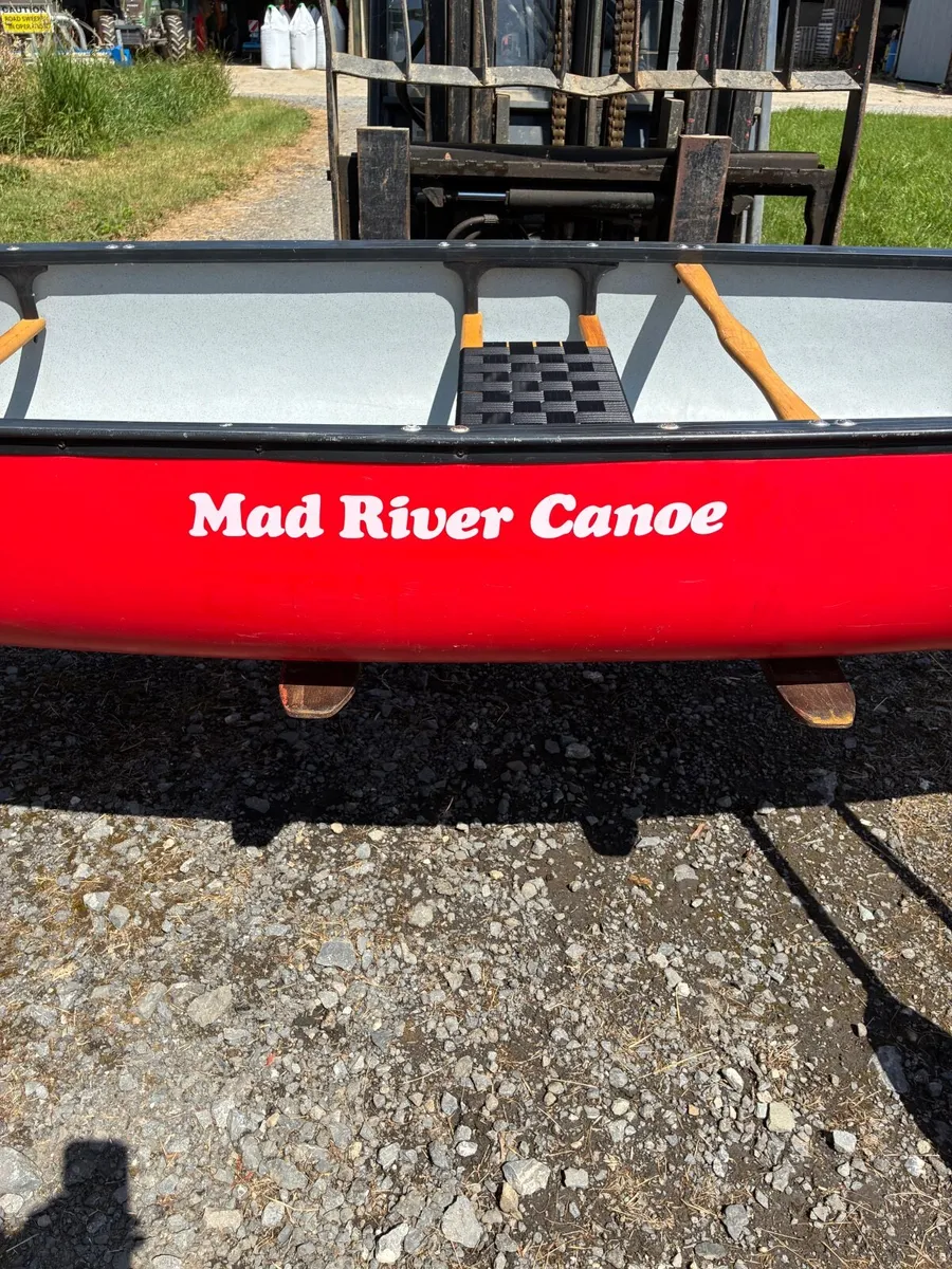 Canoe - Image 2
