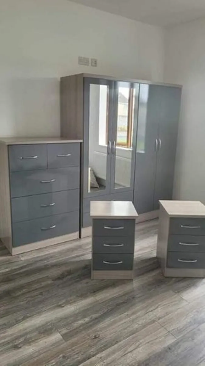 BEDROOM FURNITURE - Image 2