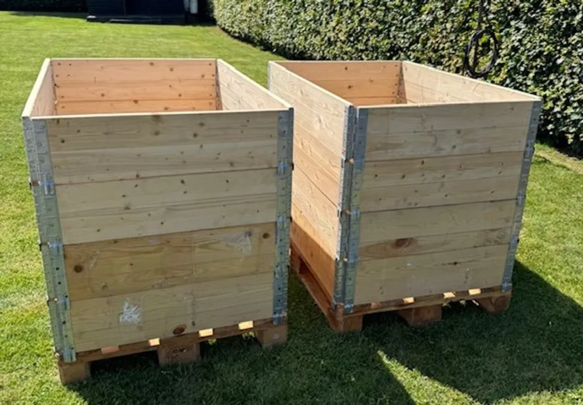 Stackable Crate - Image 1