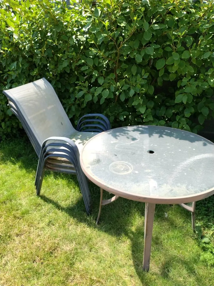 Garden Furniture - Image 1