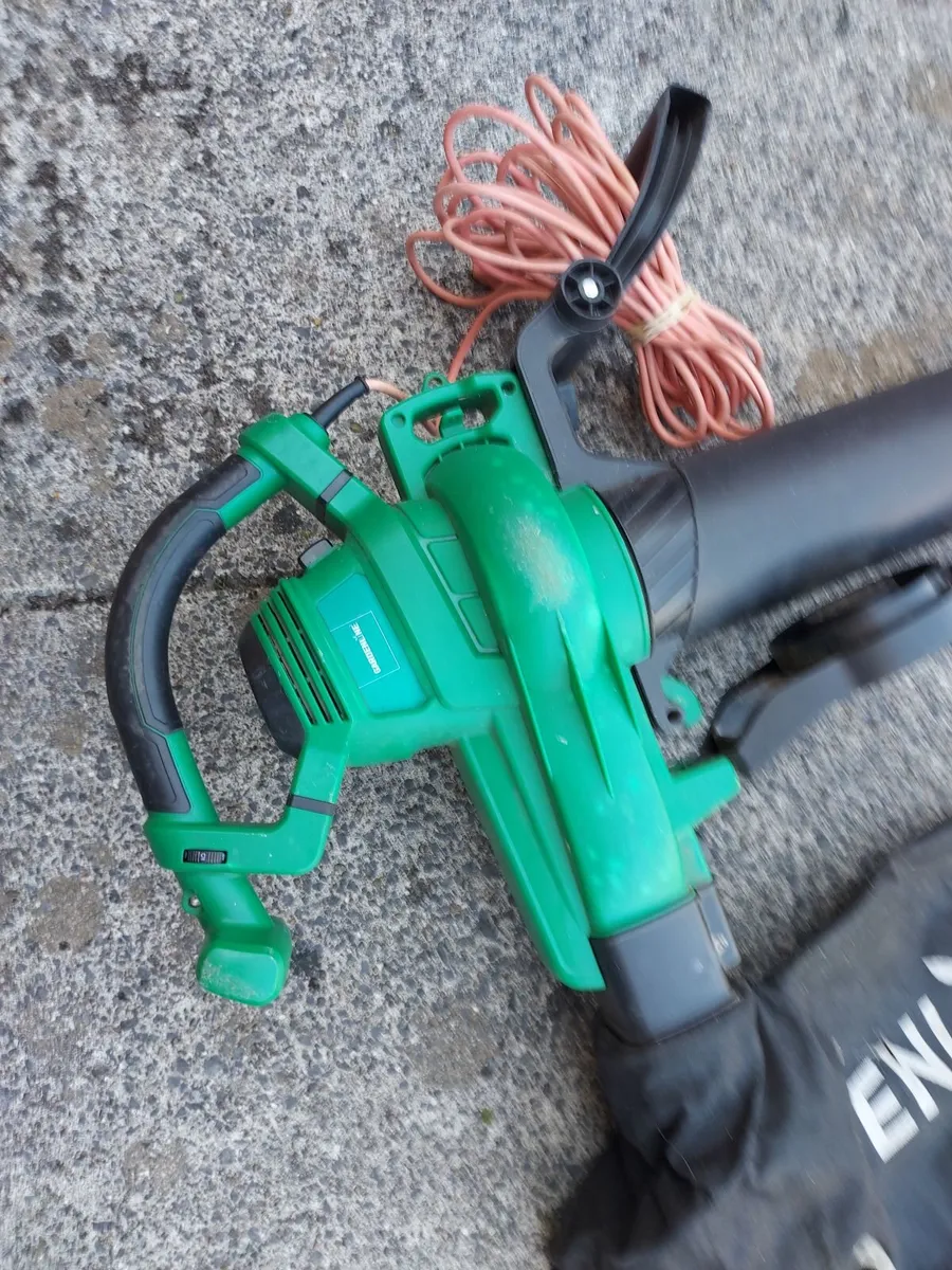 Gardenline Leaf Blower with Vacuum and Bag - Image 4
