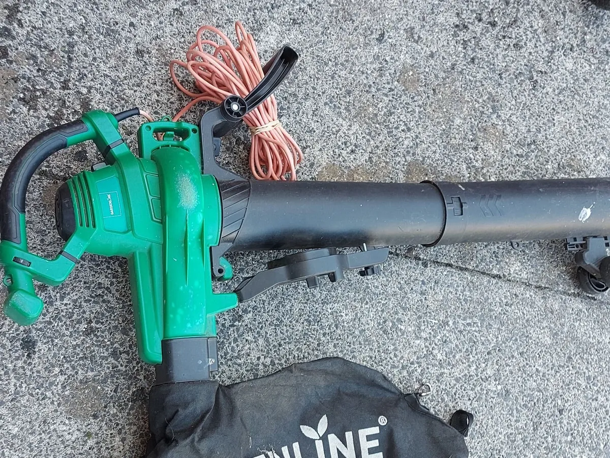 Gardenline Leaf Blower with Vacuum and Bag - Image 2