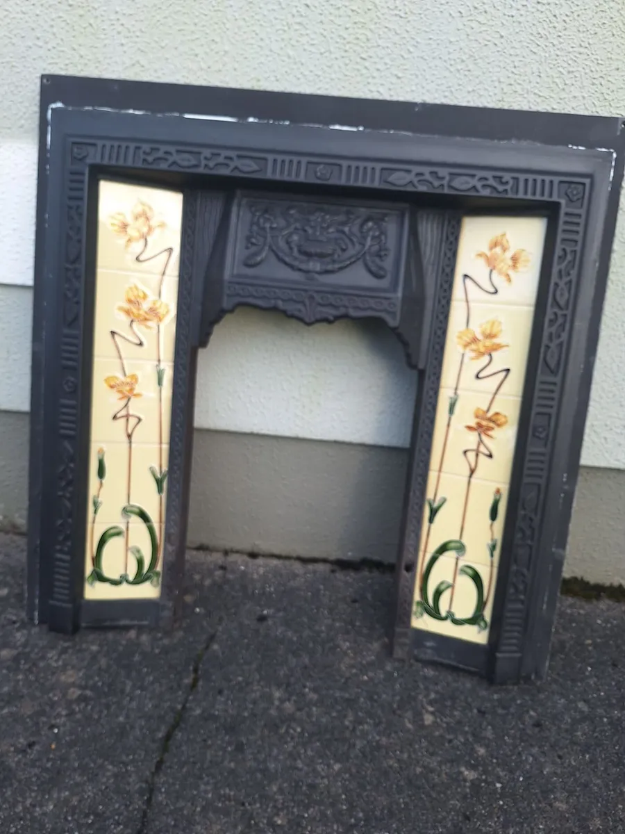 Fireplace surround
