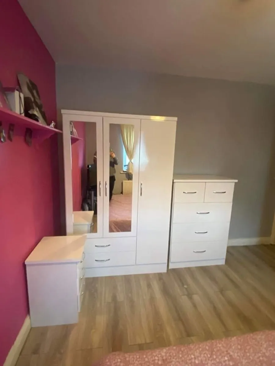 WARDROBES @ DSN Furniture - Image 3