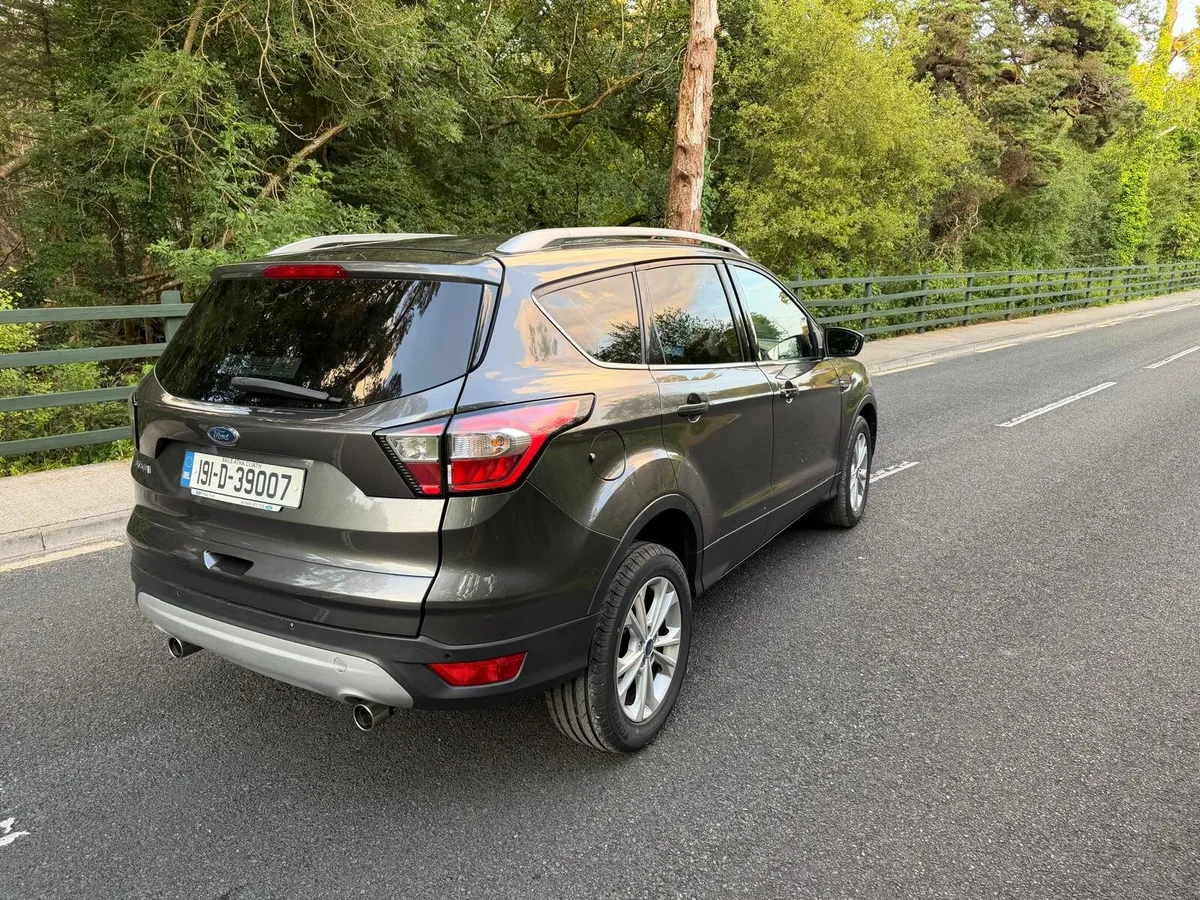 Ford kuga 1.5 titanium 4 seats fresh doe - Image 2