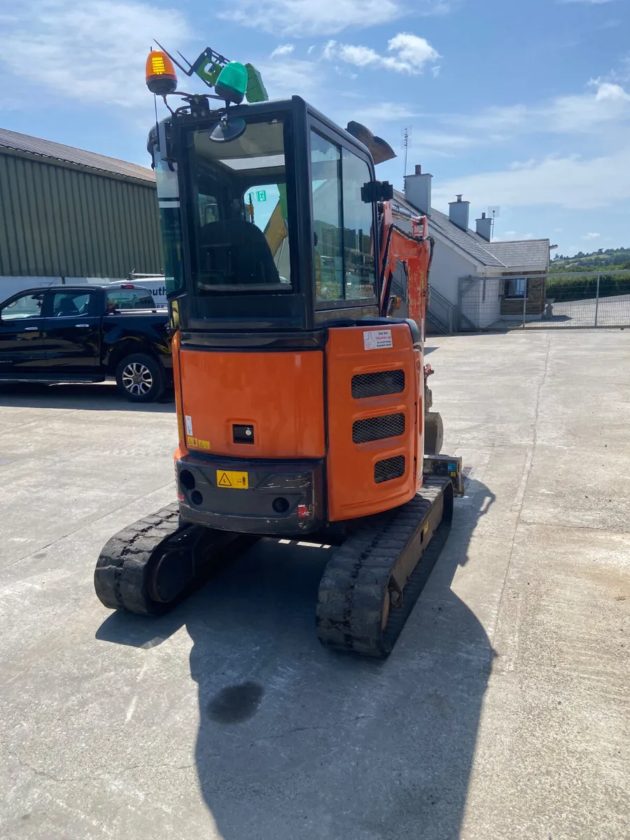 Zaxis Zx 26 U - Image 2