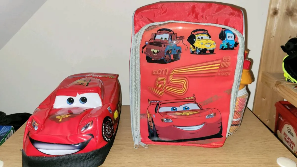 Lightning McQueen lunch bag & bagpack - Image 1