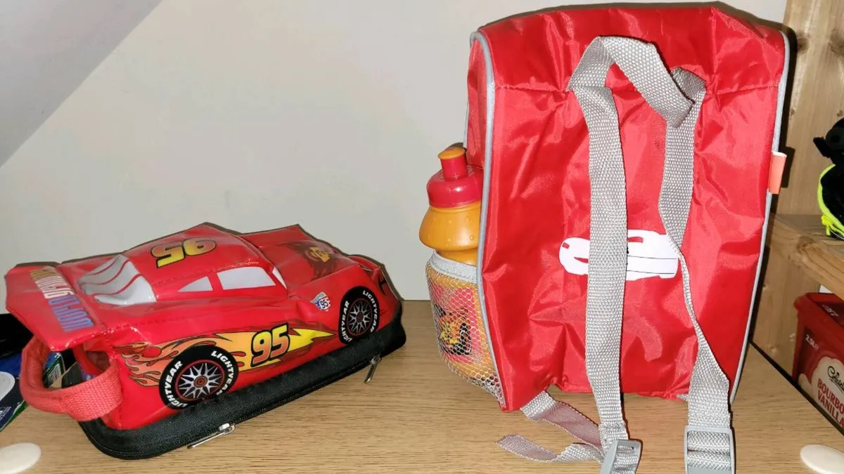 Lightning McQueen lunch bag & bagpack - Image 2