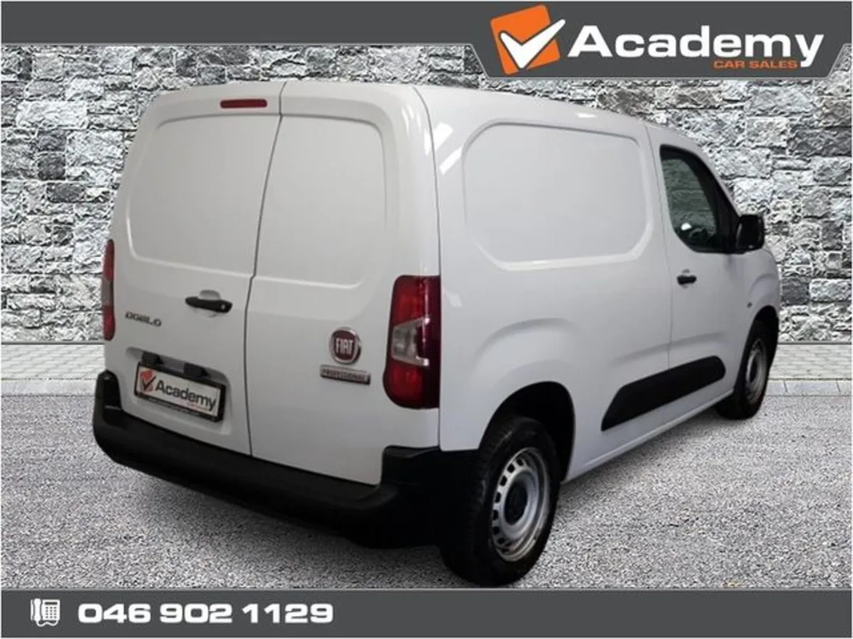 Fiat Doblo SWB 1.5 100HP 650KG 2 Seater **JUST LAN - Image 3