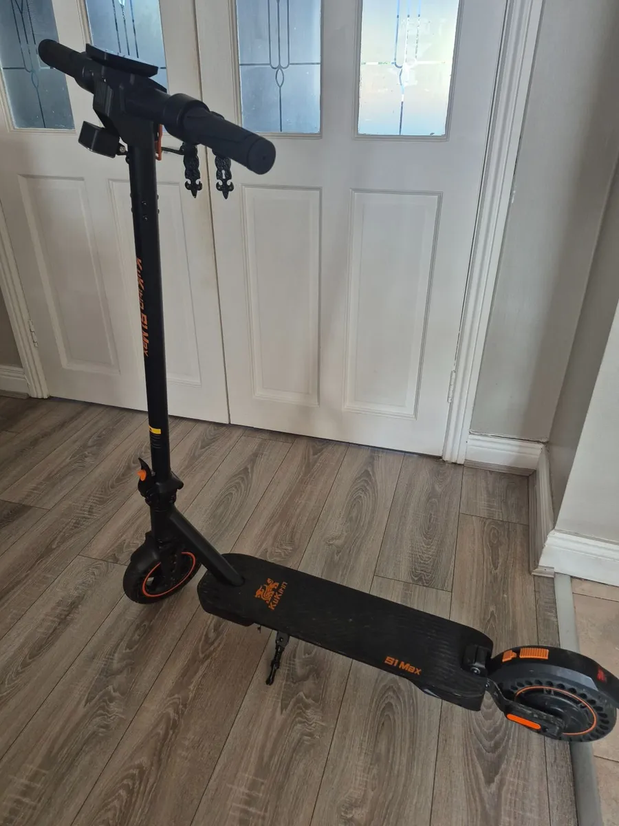 Electric scooter - Image 2