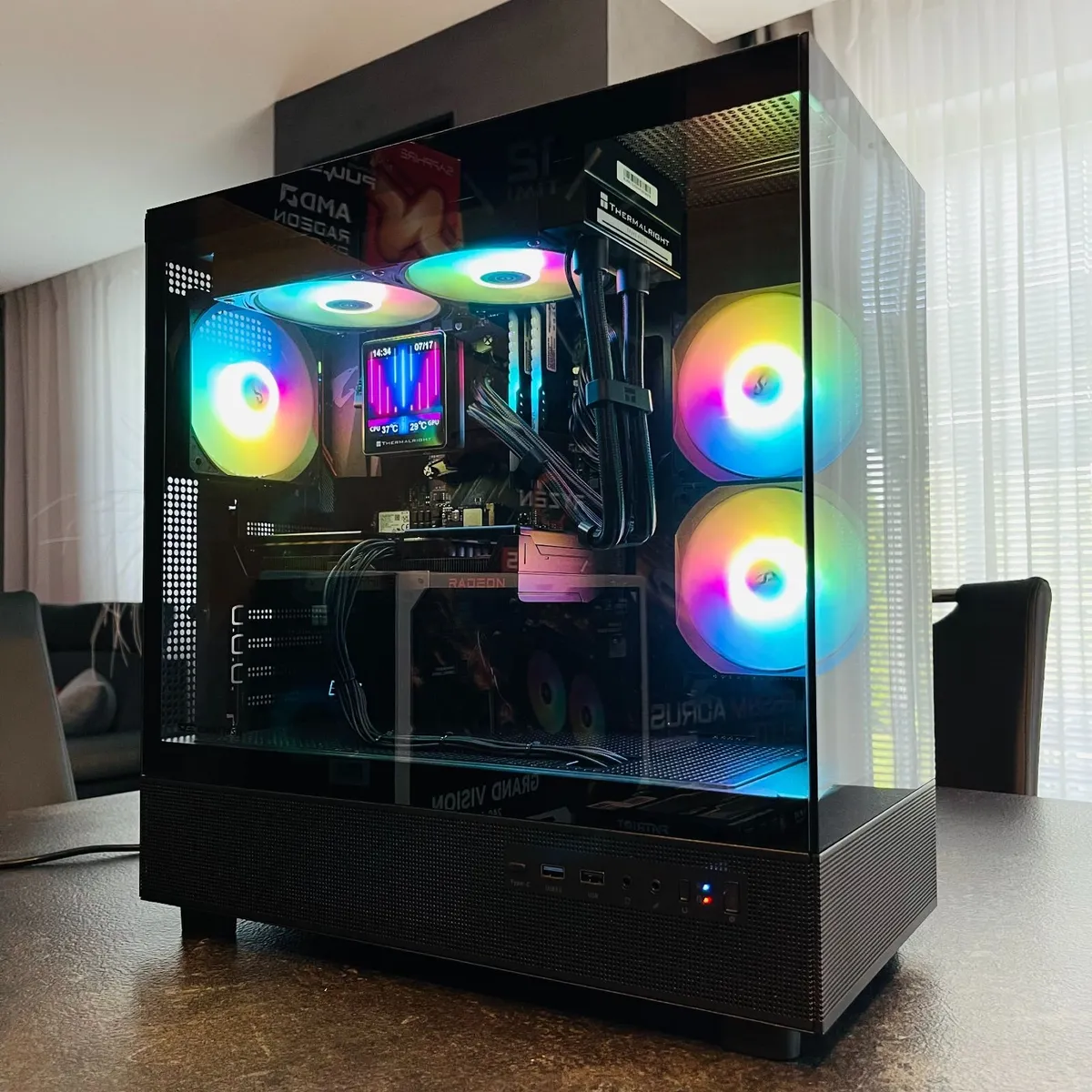 PC AMD Ryzen 5 5600XT, RX 9060 XT 16GB, 32GB RAM - Image 3