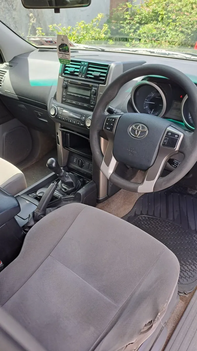 Toyota Land Cruiser 2013 - Image 2