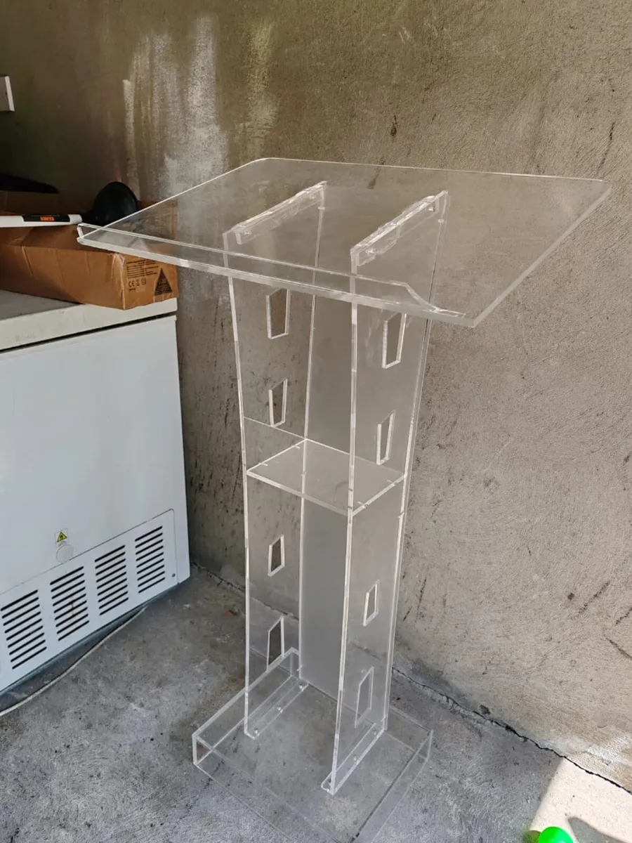 Lectern - Image 2