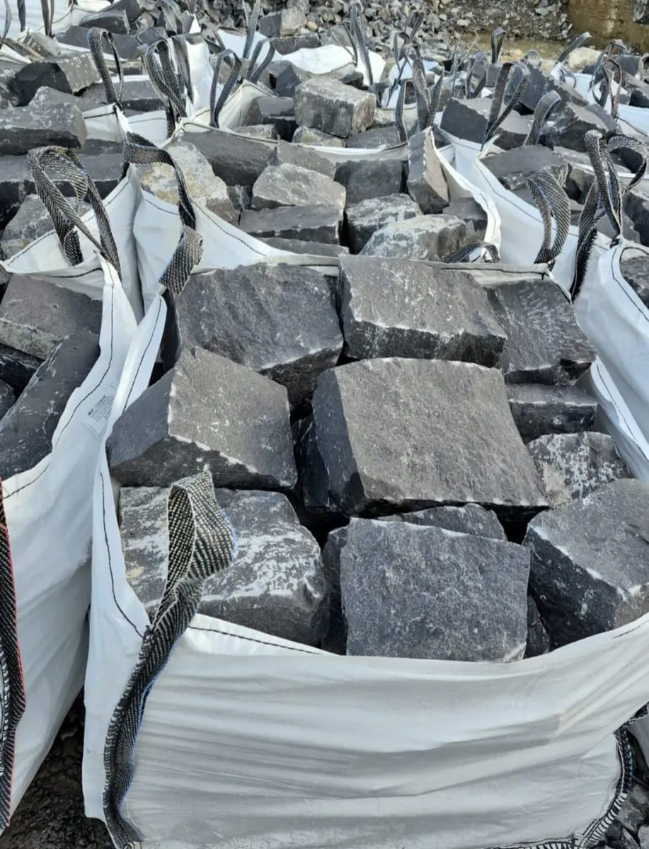 Irish limestone - Image 1
