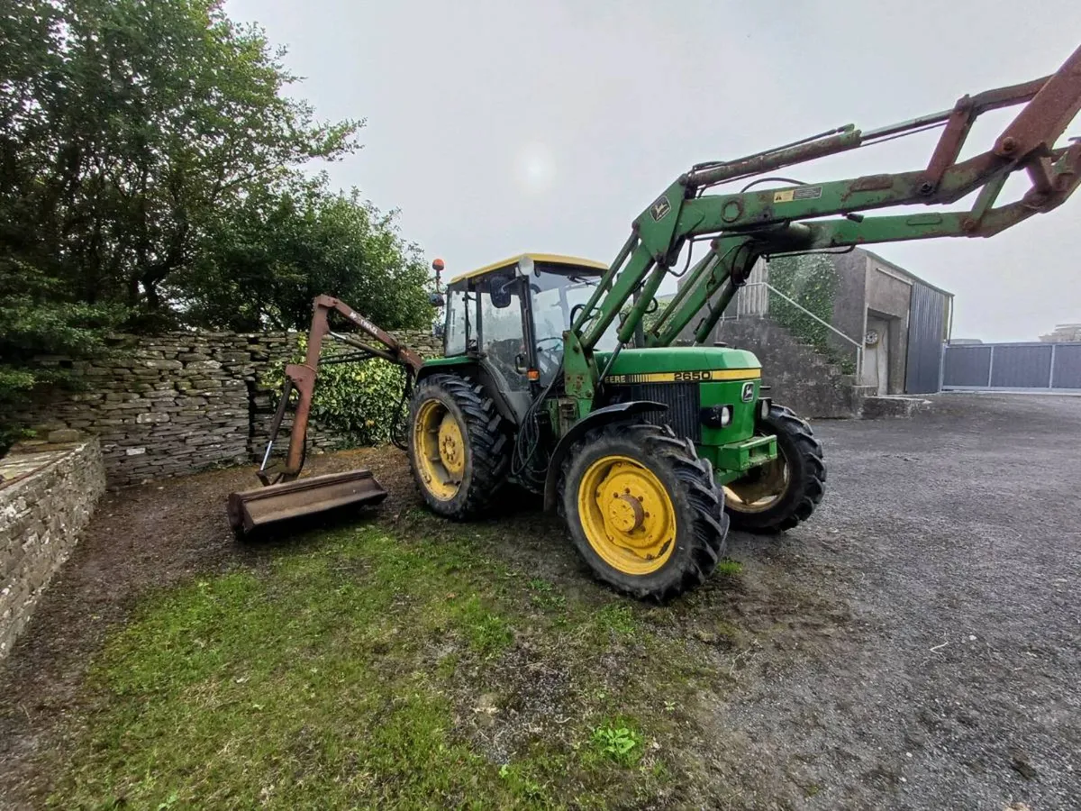 John Deere 2650 - Image 2