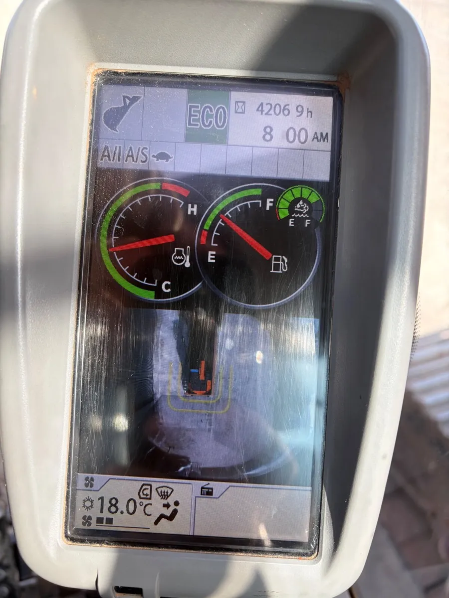 S  O  L  D   Hitachi Zaxis 135-6 - Image 3