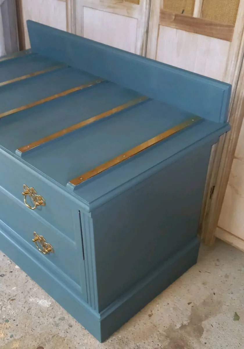 Chest of drawers - Image 4