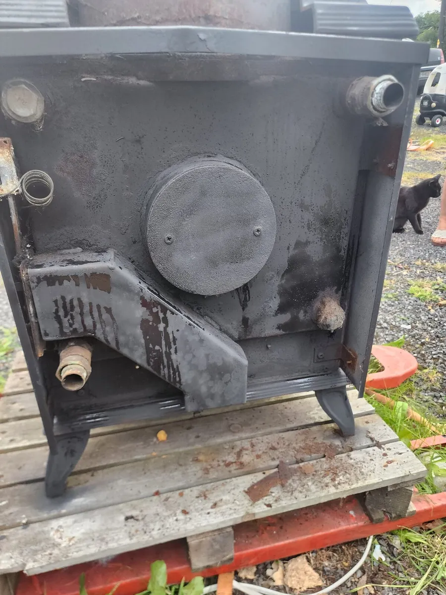 Stanley Errin stove with back boiler - Image 3