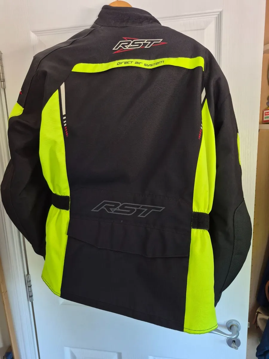 3 Helmets and Jacket - Image 1