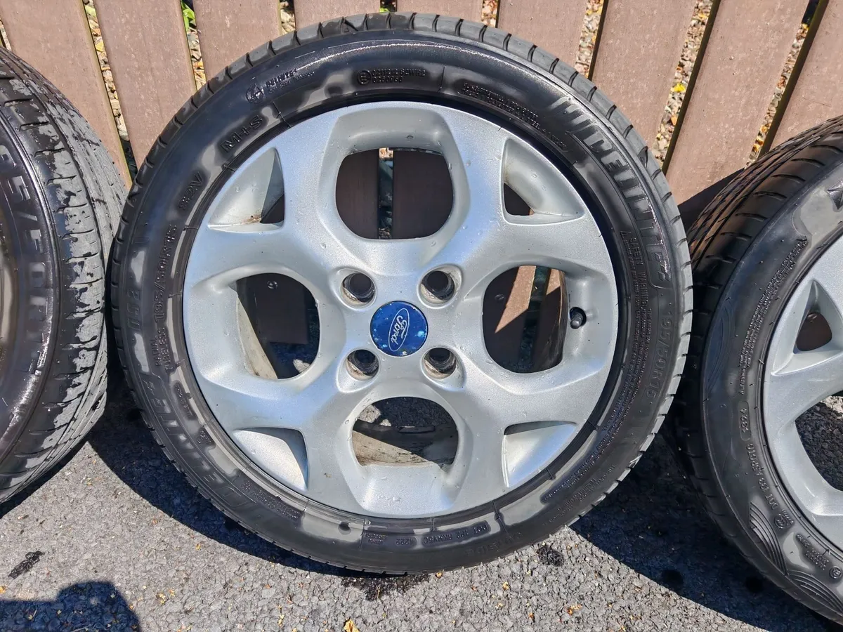 Ford fiesta 15 inch alloys......Toyo 315/35 R21 - Image 2
