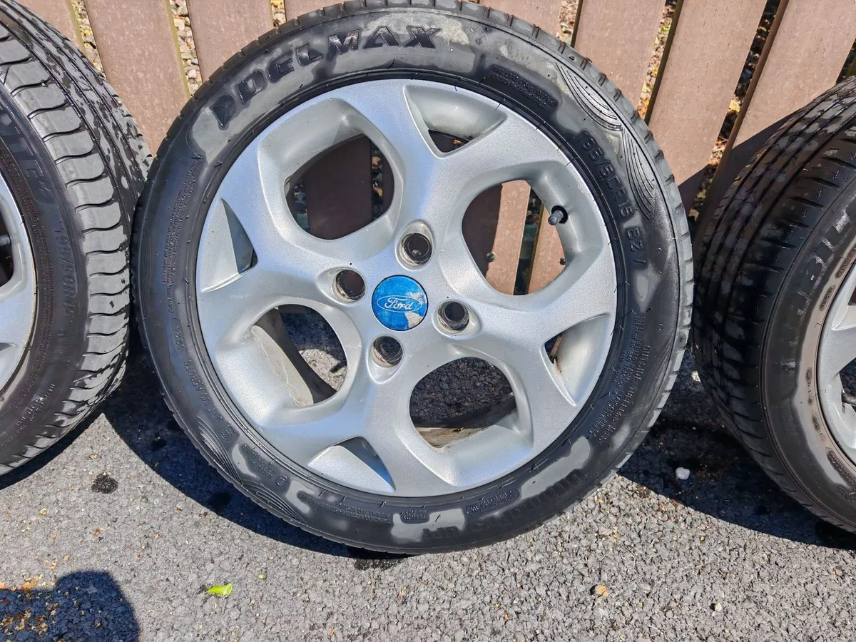 Ford fiesta 15 inch alloys......Toyo 315/35 R21 - Image 4